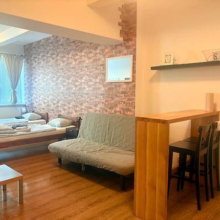 Zizkov Cosy Studio Apartments Prague Exterior photo