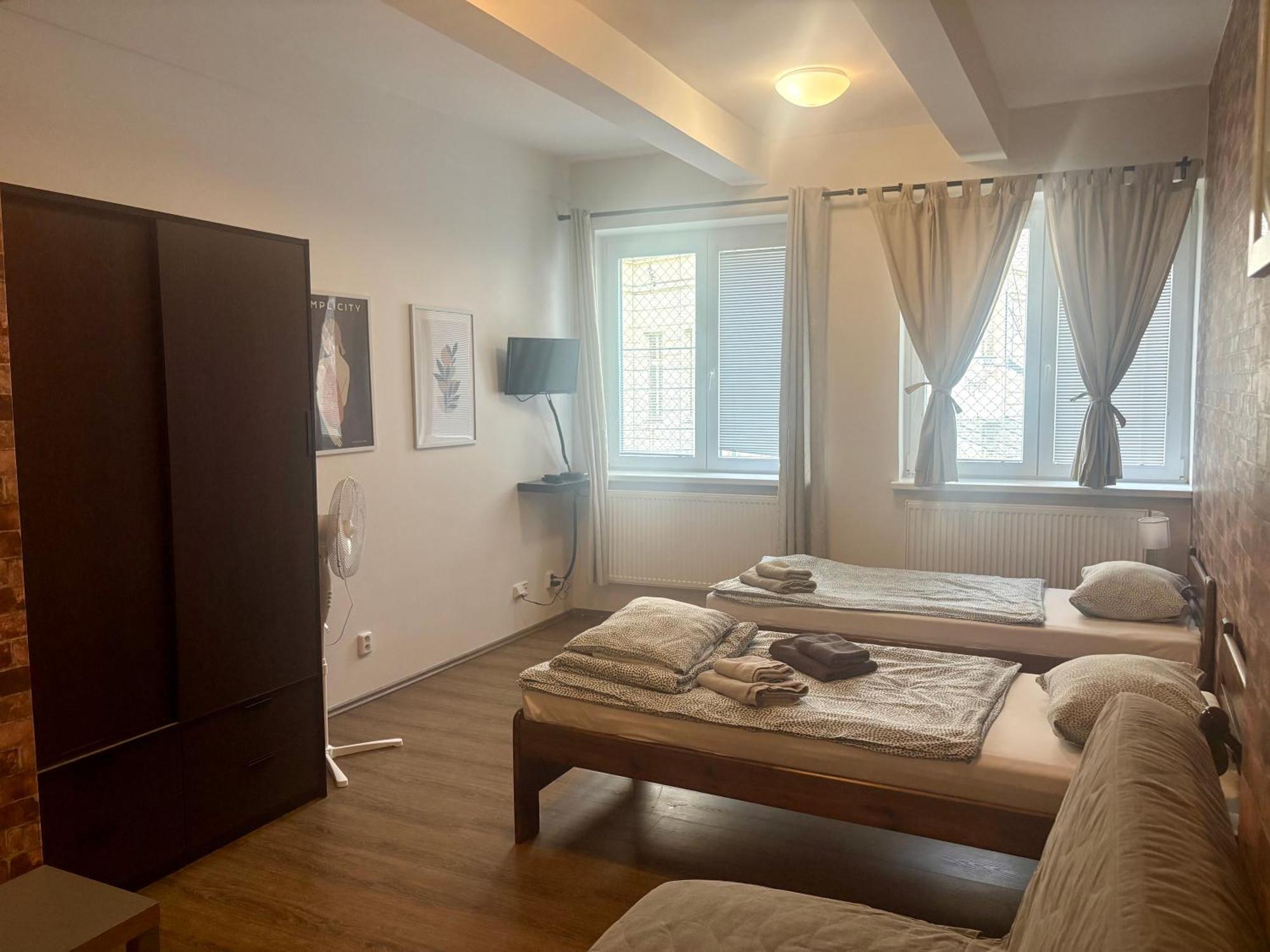 Zizkov Cosy Studio Apartments Prague Exterior photo